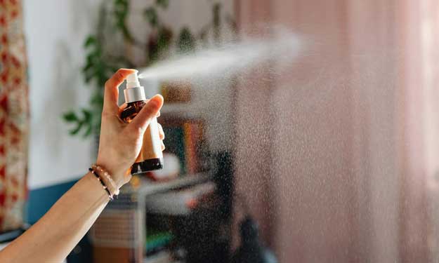 White Tea & Musk Inspired Spray